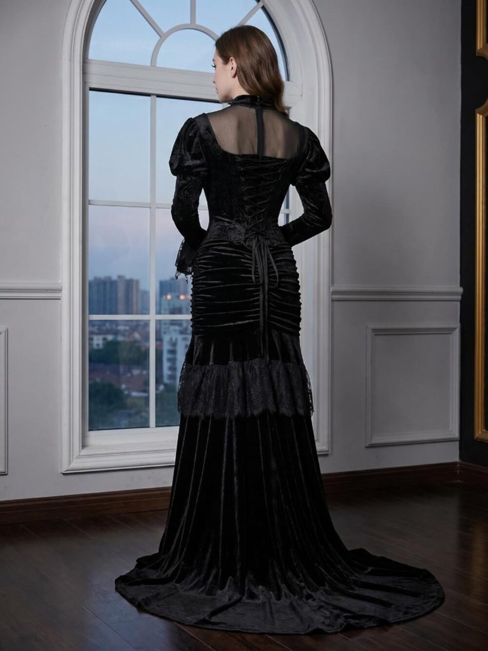 Gothic Witch Vampire Dress | Medieval Renaissance Velvet Costume for Halloween - Picture 7 of 7